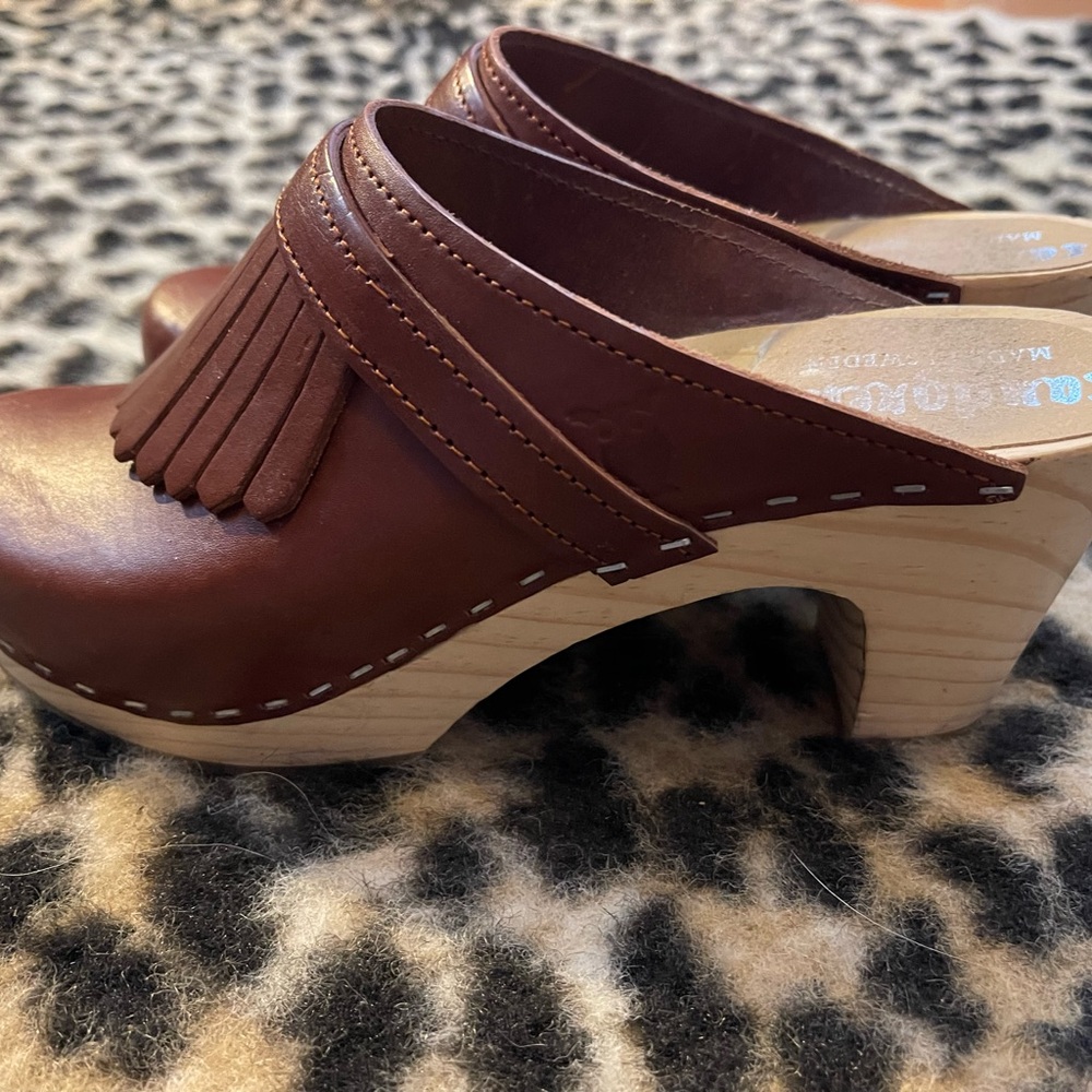 sandgrens morocco clogs